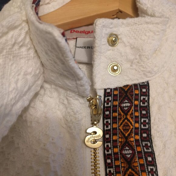 Gorgeous Desigual Whte Jacket CHAMALEON - Picture 6 of 12